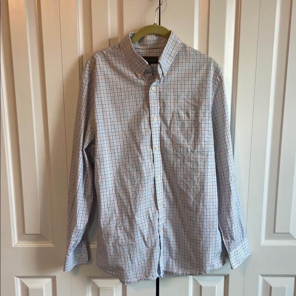 Classic Men's Plaid Long Sleeve Button Down Shirt, White and Blue and Red